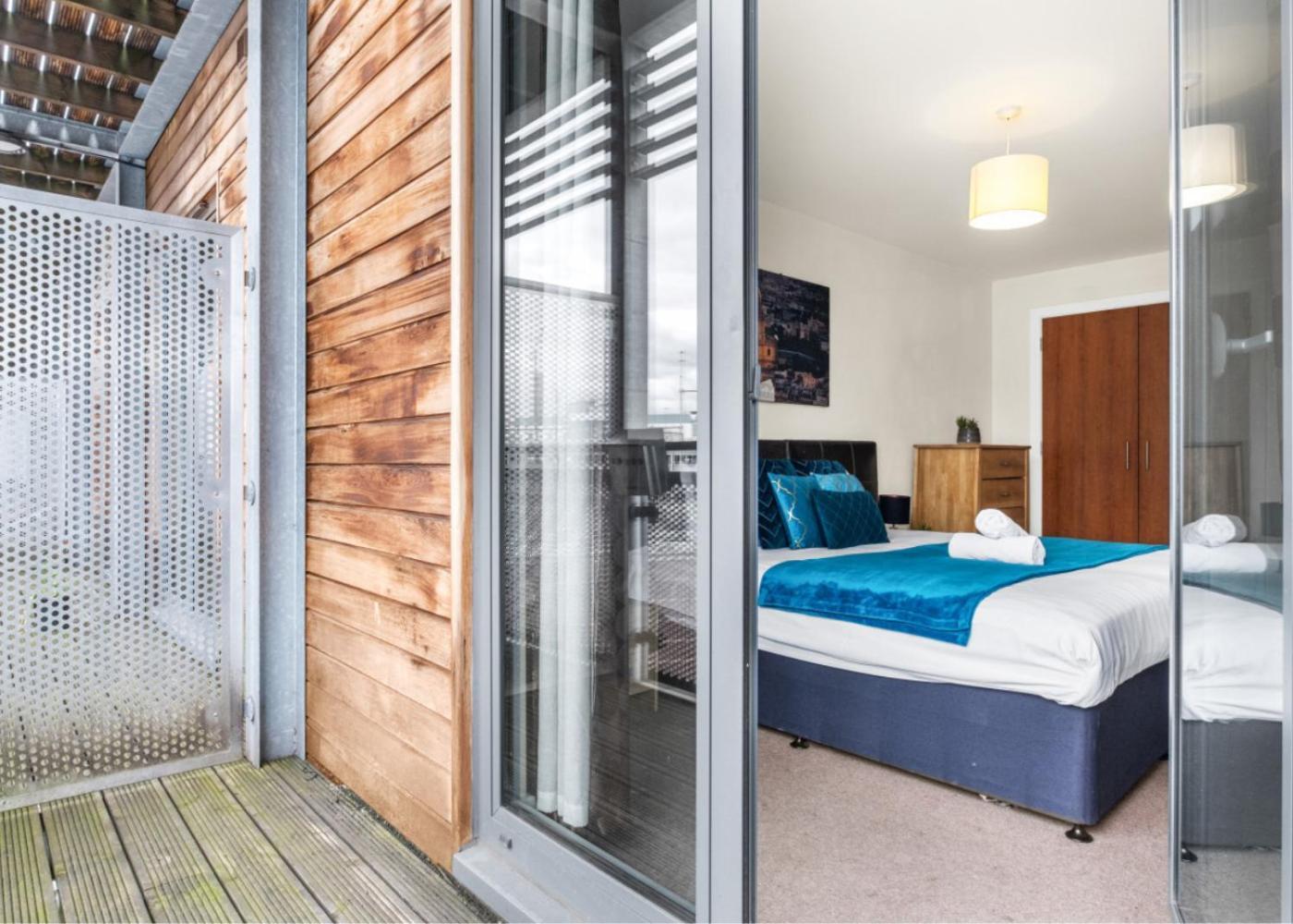 Chinatown - One Bed - Balcony - Secure Parking - Fast Wifi - Birmingham City Centre - 49A Ngoại thất bức ảnh